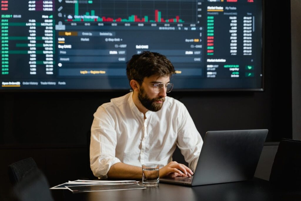 6 resources that’ll make you better at FX trading
