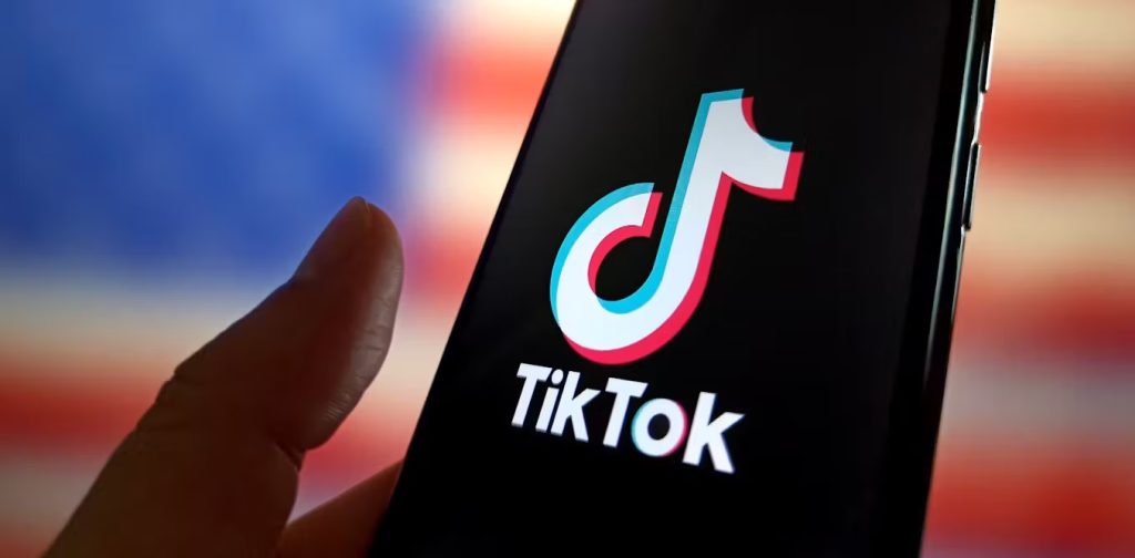 Beyond the Freebie: Negotiating Rates and Contracts for Your TikTok UGC Work